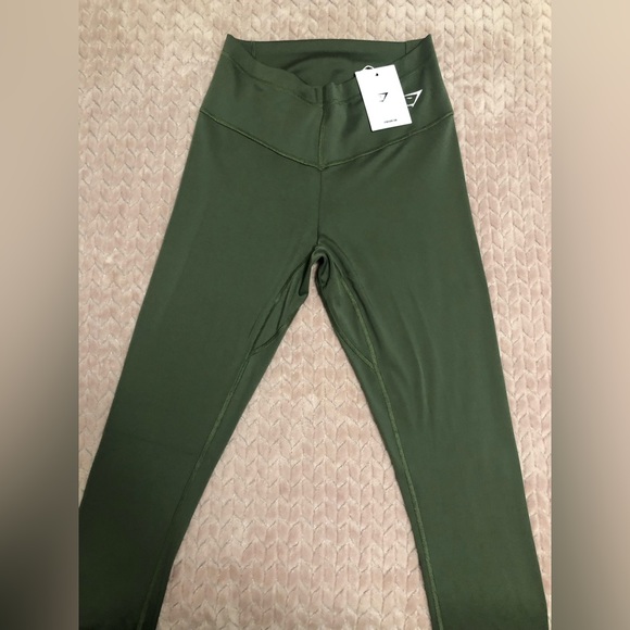 Gymshark Everyday V Waistband Legging - Picture 3 of 5